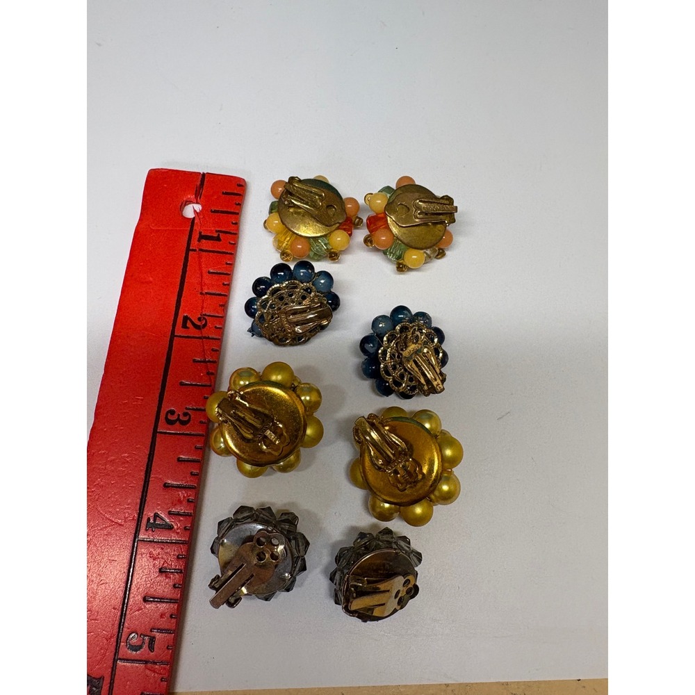 Vintage Clip On Earring Lot 4 Pairs Cluster Beaded Pearl Crystal Mid Century MCM - Picture 5 of 6